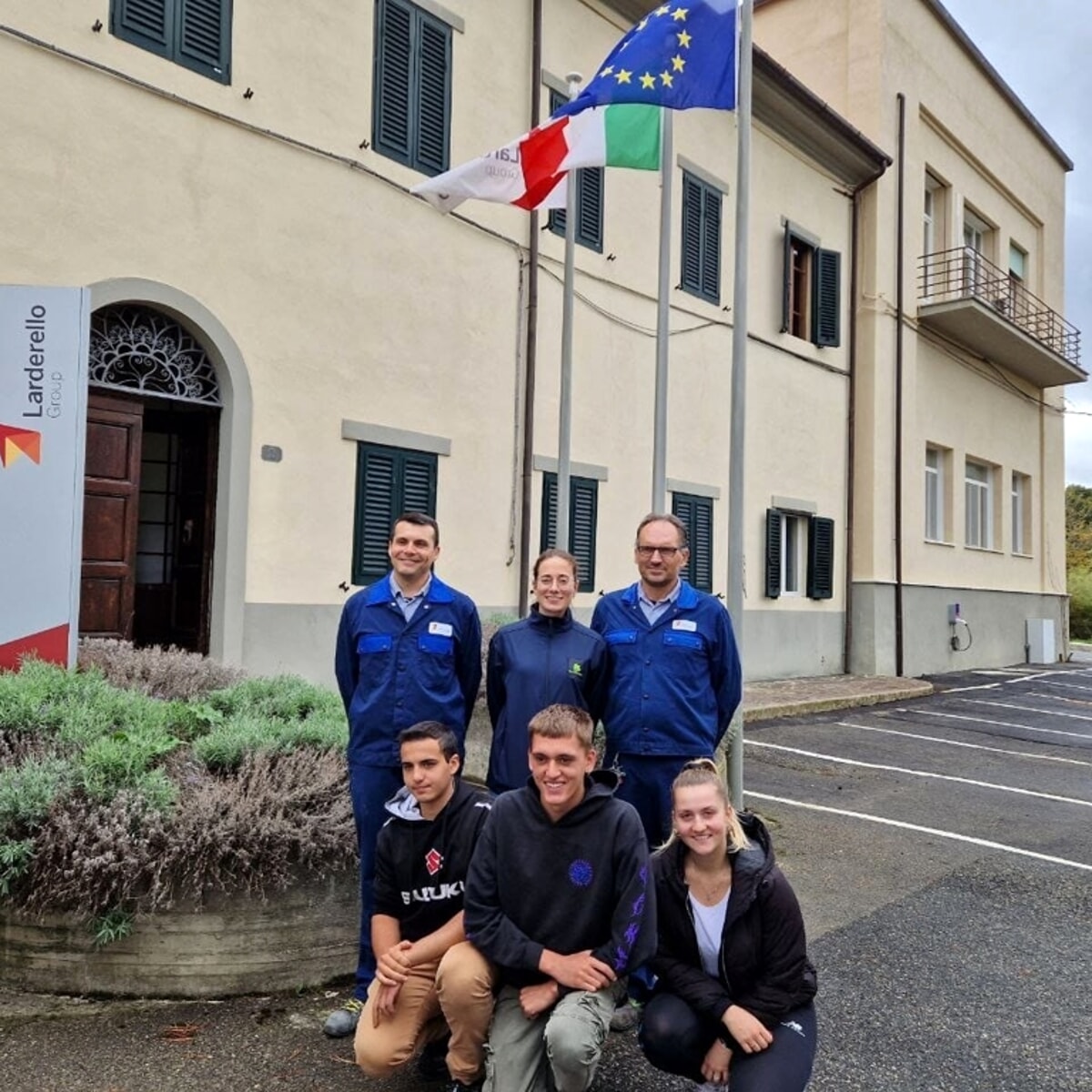 high school pupils at FertiGlobal